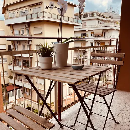Lazy Time Apartment